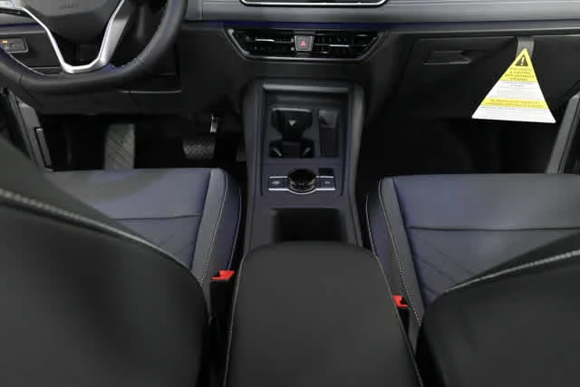 New 2026 Platinum Gray Metallic Volkswagen SE image 21