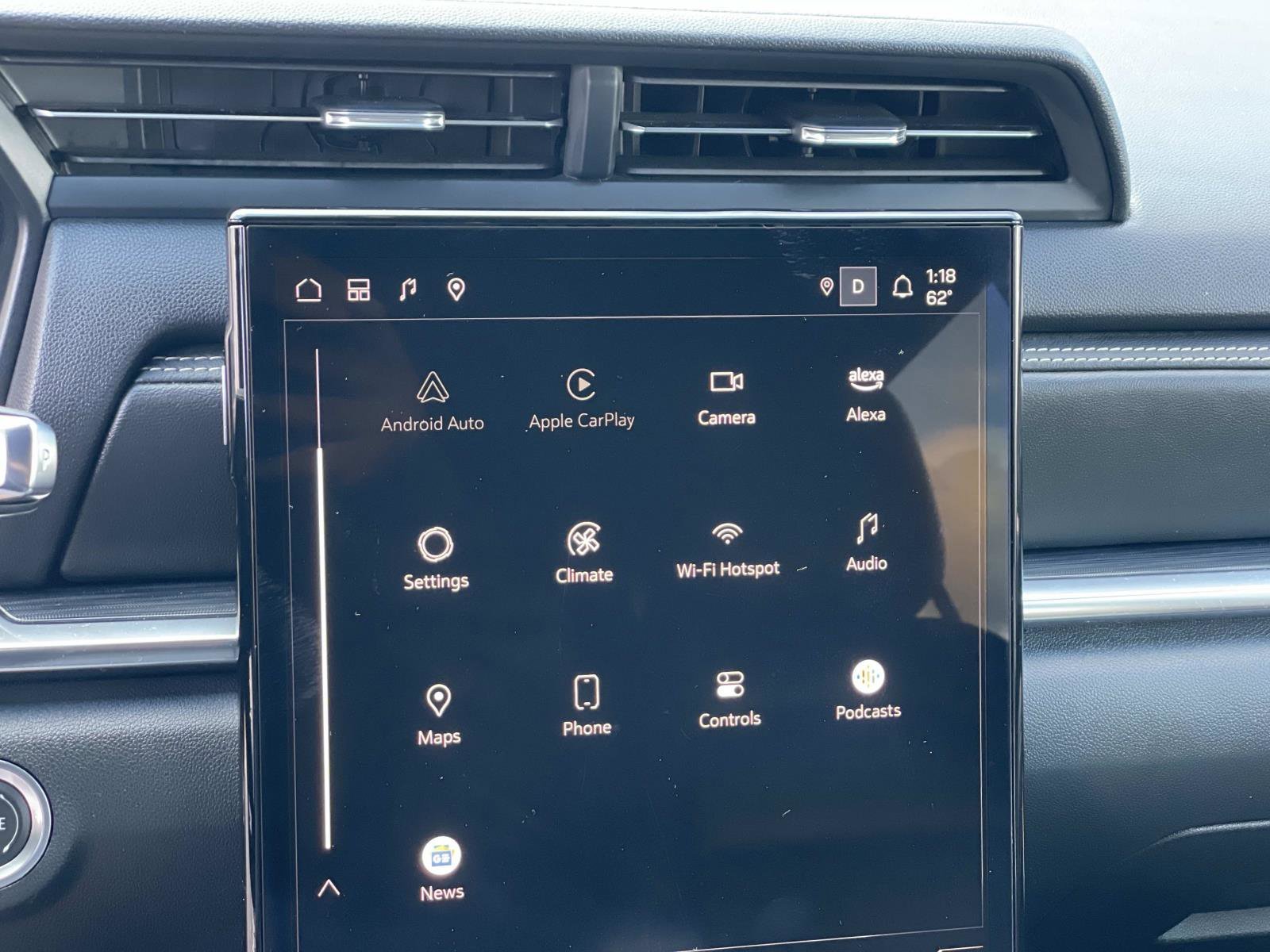 Used 2025 Rapids Metallic GMC Elevation image 13
