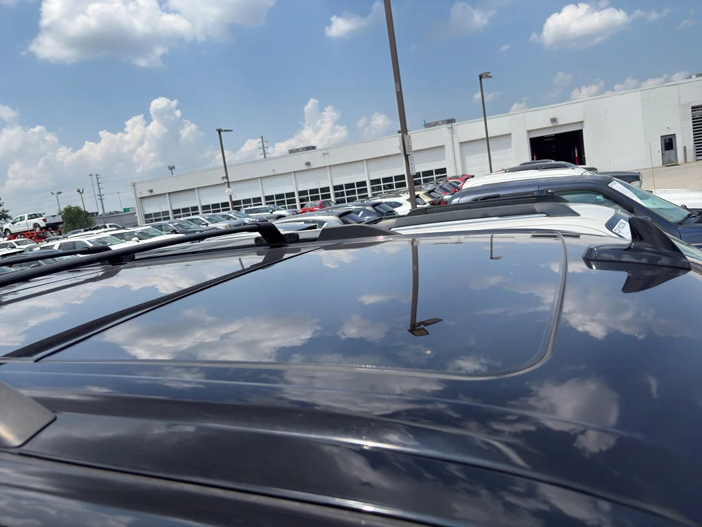 Used 2018 Shadow Black Ford Limited image 3