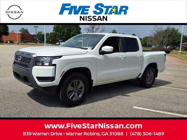 Used 2025 White Nissan SV image 3