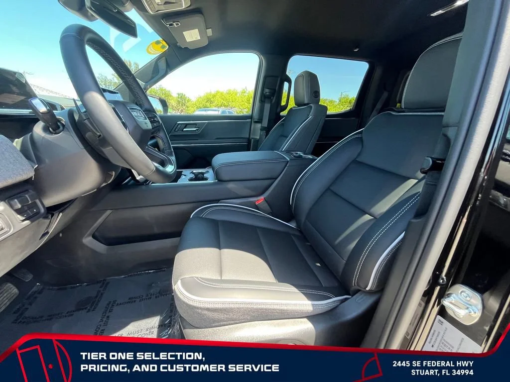 New 2026 Onyx Black GMC Elevation Standard Range image 10