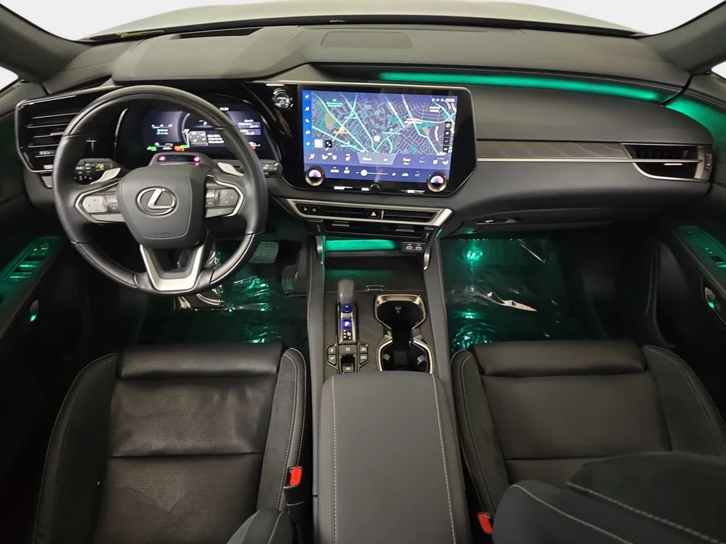 Certified Used 2025  Lexus 450h+ Luxury image 10