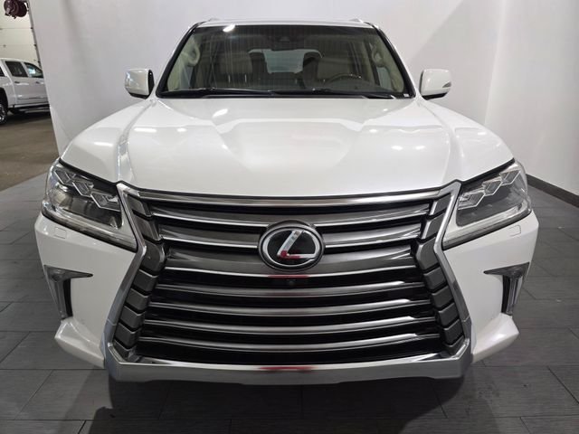 Used 2016  Lexus 570 image 8