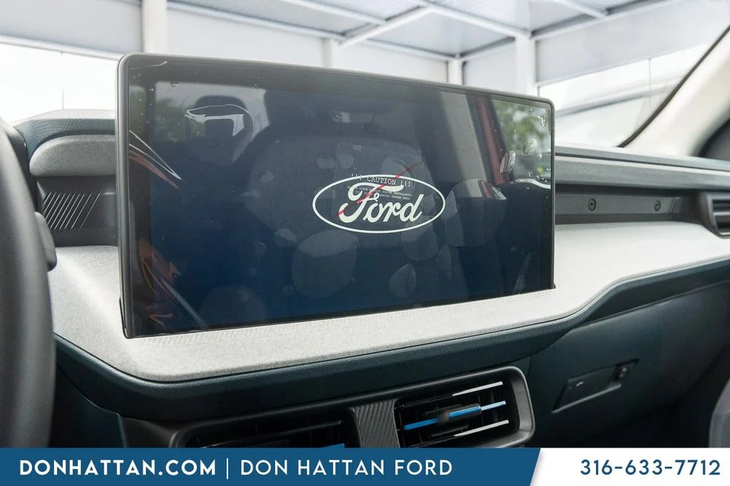 New 2026 Ruby Red Metallic Tinted Clearcoat Ford XLT image 7
