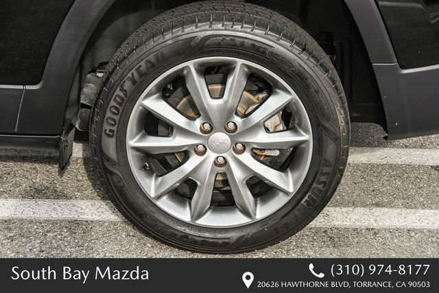 Used 2017 Black Jeep Limited image 10