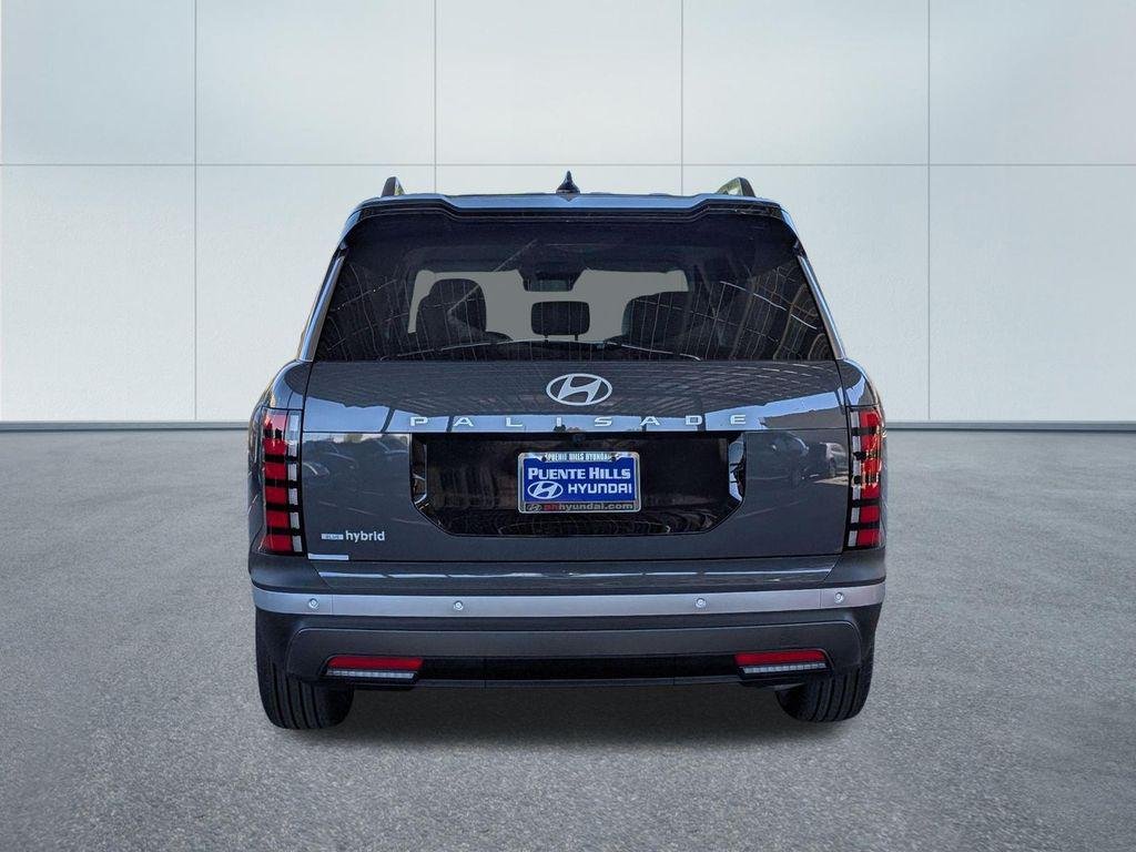 New 2026 Gray Hyundai Blue SEL 8P image 5