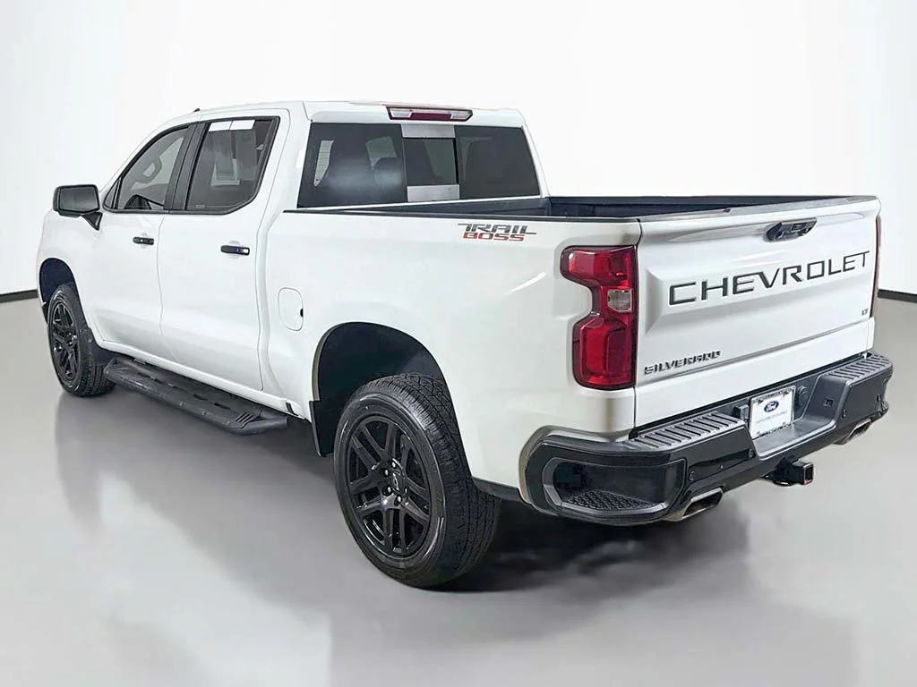 Used 2023 White Chevrolet LT Trail Boss image 11