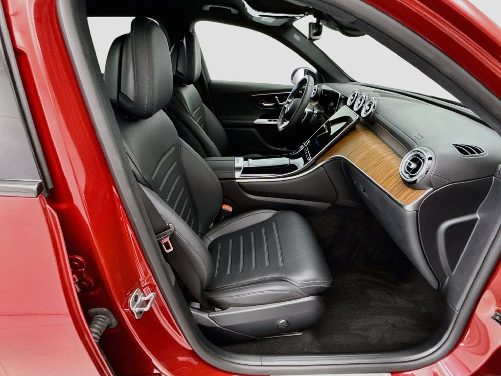 Certified Used 2026 Patagonia Red Metallic Mercedes-Benz GLC 300 image 18