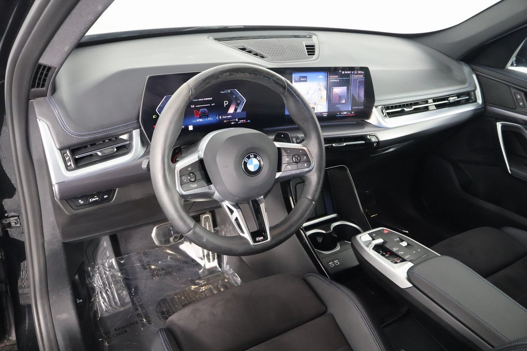Certified Used 2023 Black Sapphire Metallic BMW xDrive28i image 7
