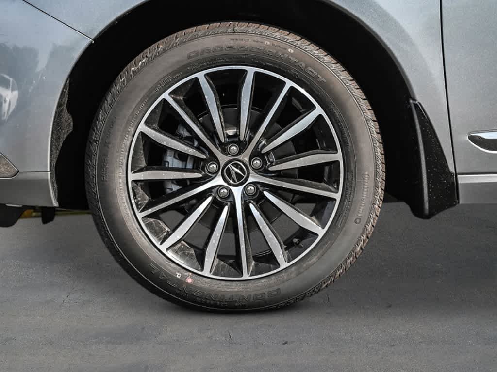 New 2026 Solar Silver Metallic Acura w/Advance Package image 9