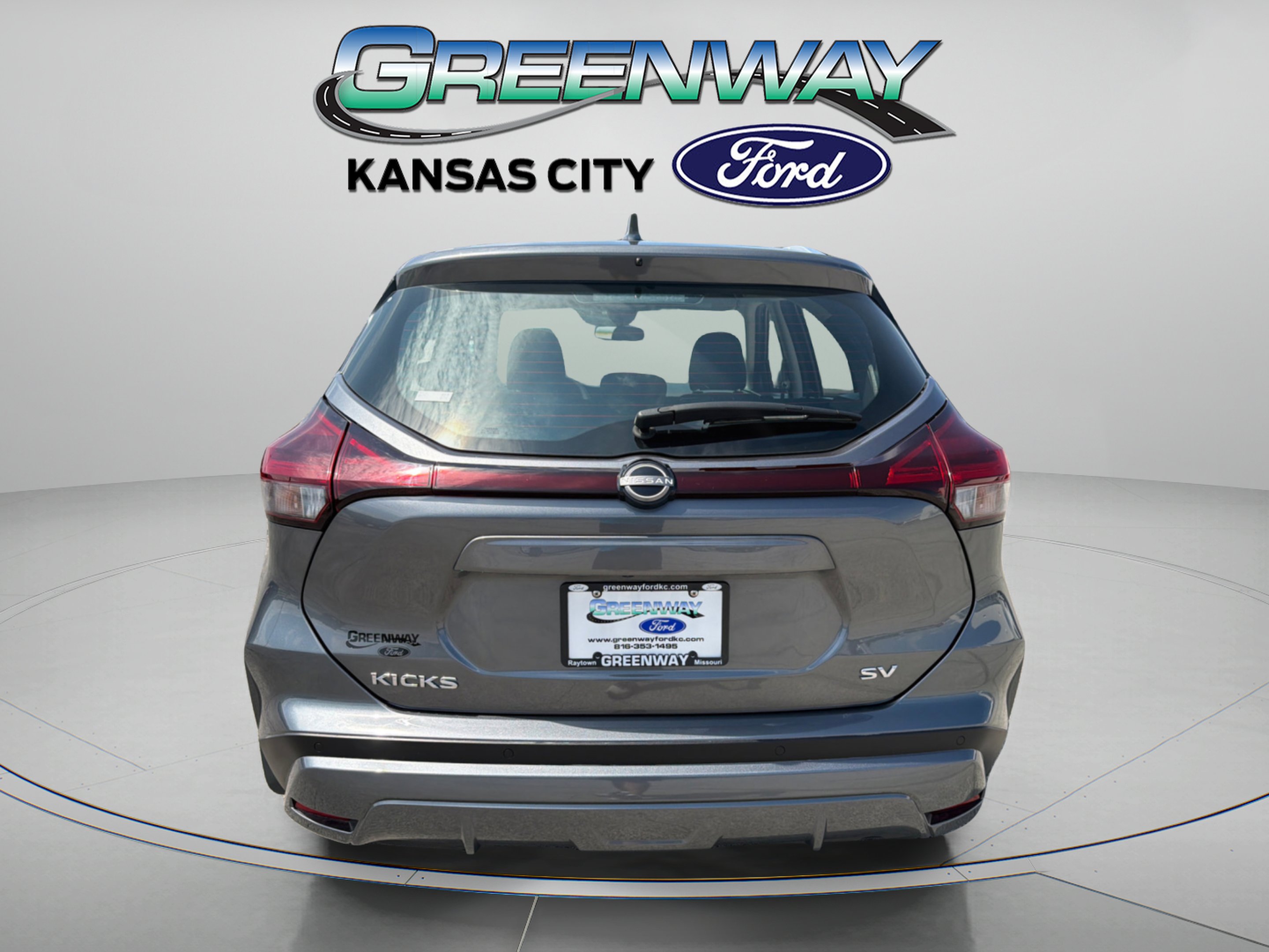 Used 2024 Gun Metallic Nissan SV image 7