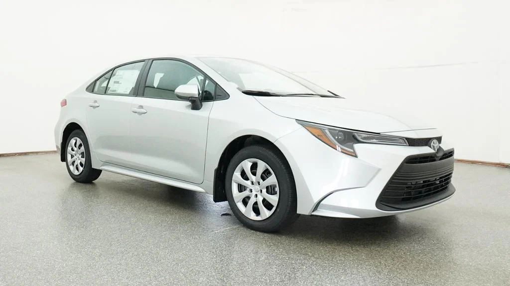 New 2026 Classic Silver Metallic Toyota LE image 9