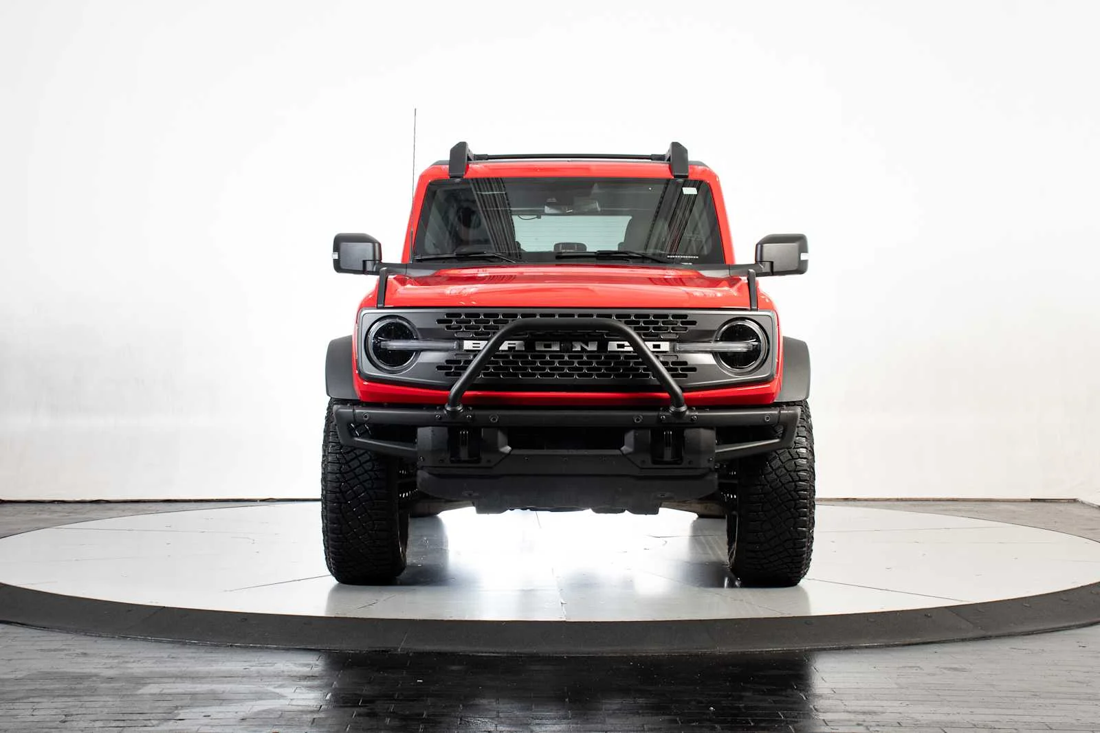 Used 2023 Race Red Ford Badlands image 9