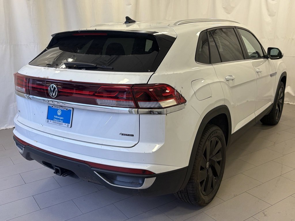 New 2026 Opal White Pearl Volkswagen 2.0T SE image 5