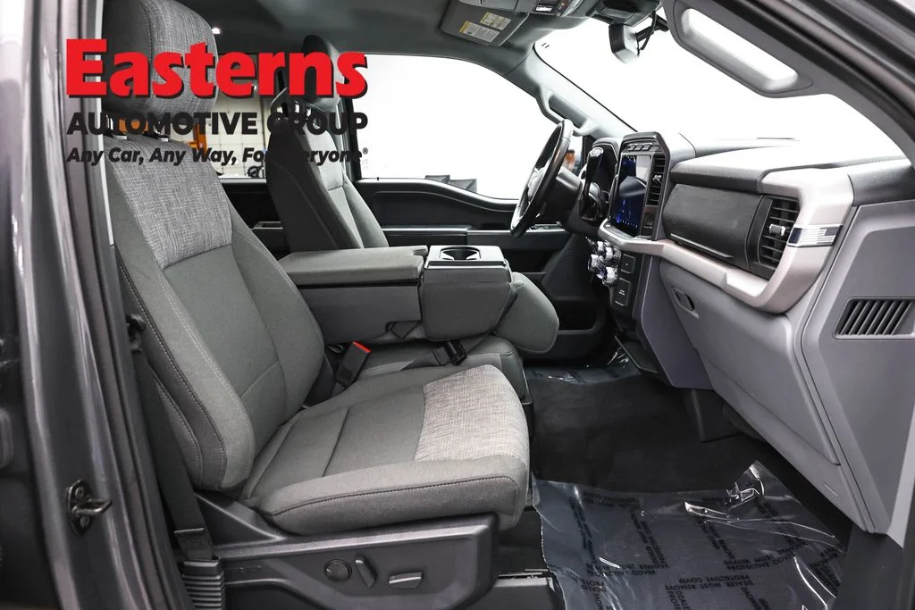 Used 2023 Gray Ford XLT image 26
