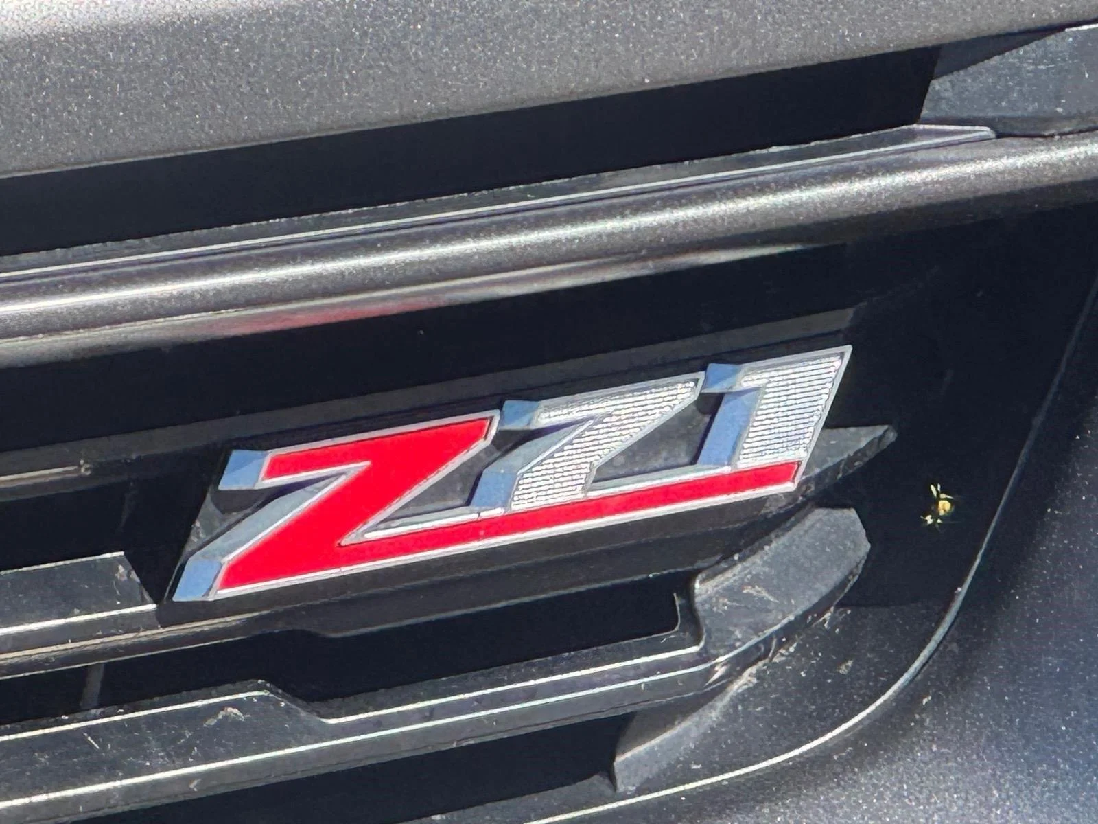 Used 2020 Shadow Gray Metallic Chevrolet 2WD Z71 image 9