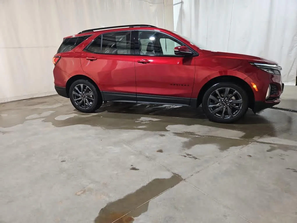 Used 2022 Cherry Red Tintcoat Chevrolet RS image 7