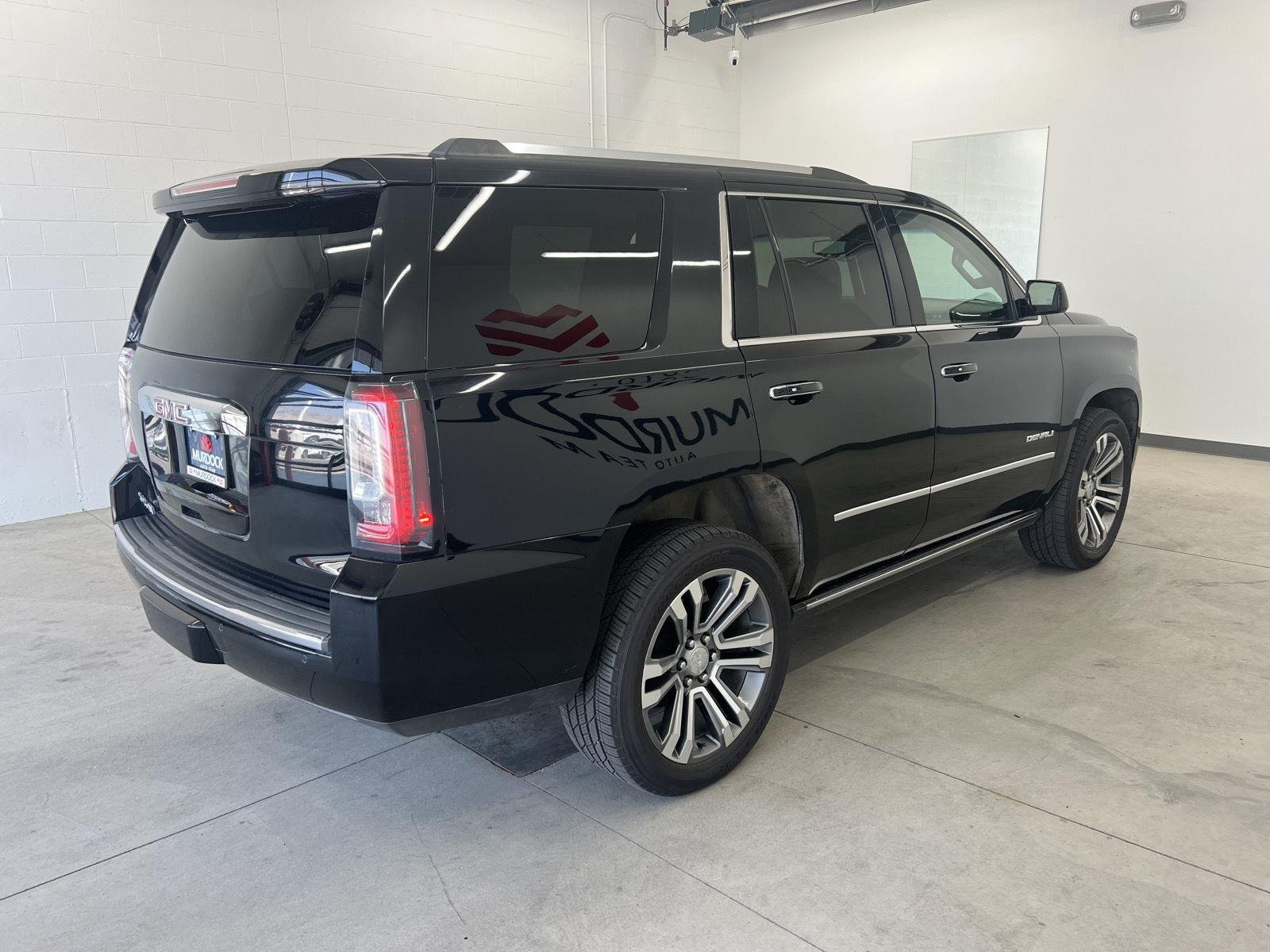 2020 GMC Yukon Denali - Photo 11