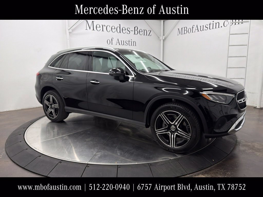 New 2027 Black Mercedes-Benz GLC 300 image 32