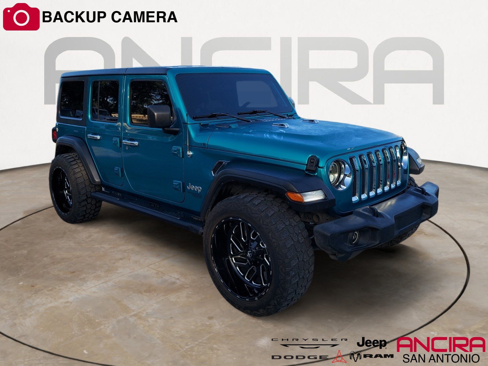 Used 2020 Bikini Pearlcoat Jeep Sport S image 1