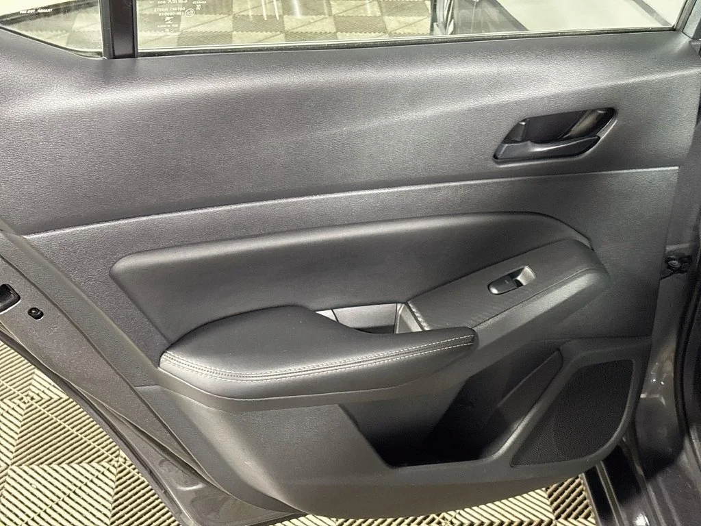 Used 2025 Gray Nissan 2.5 SV image 18