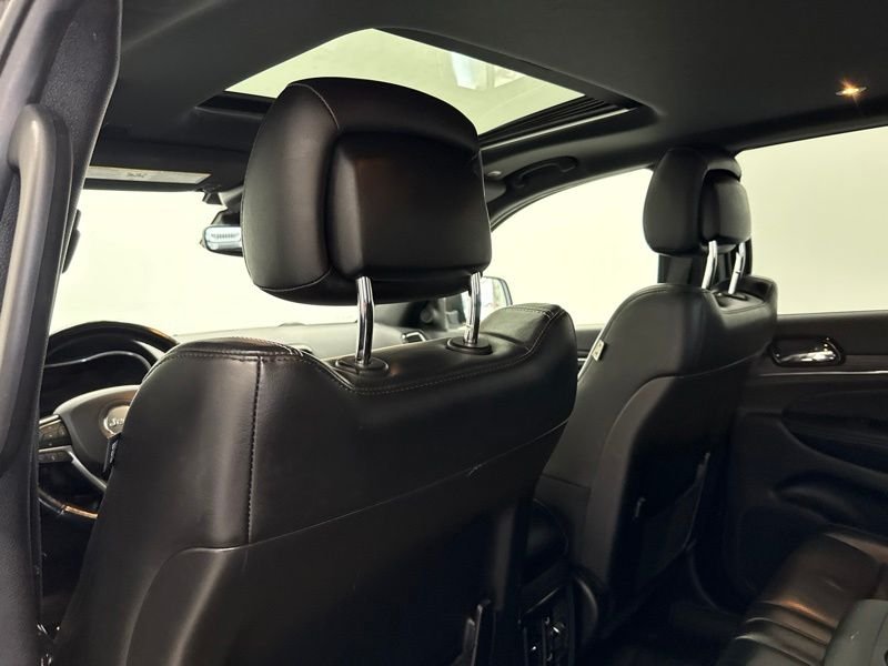 Used 2021 Black Jeep Limited image 18