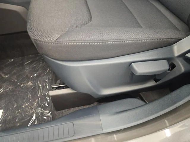 New 2026 Carbonized Gray Metallic Ford XL image 38