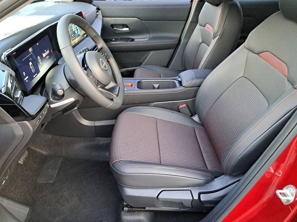 2026 Nissan KICKS SR - Photo 19