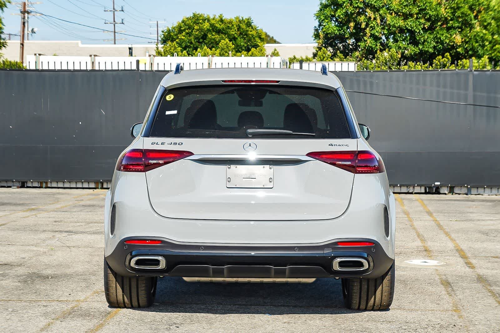 New 2026 MANUFAKTUR Alpine Grey Mercedes-Benz GLE 450 image 5
