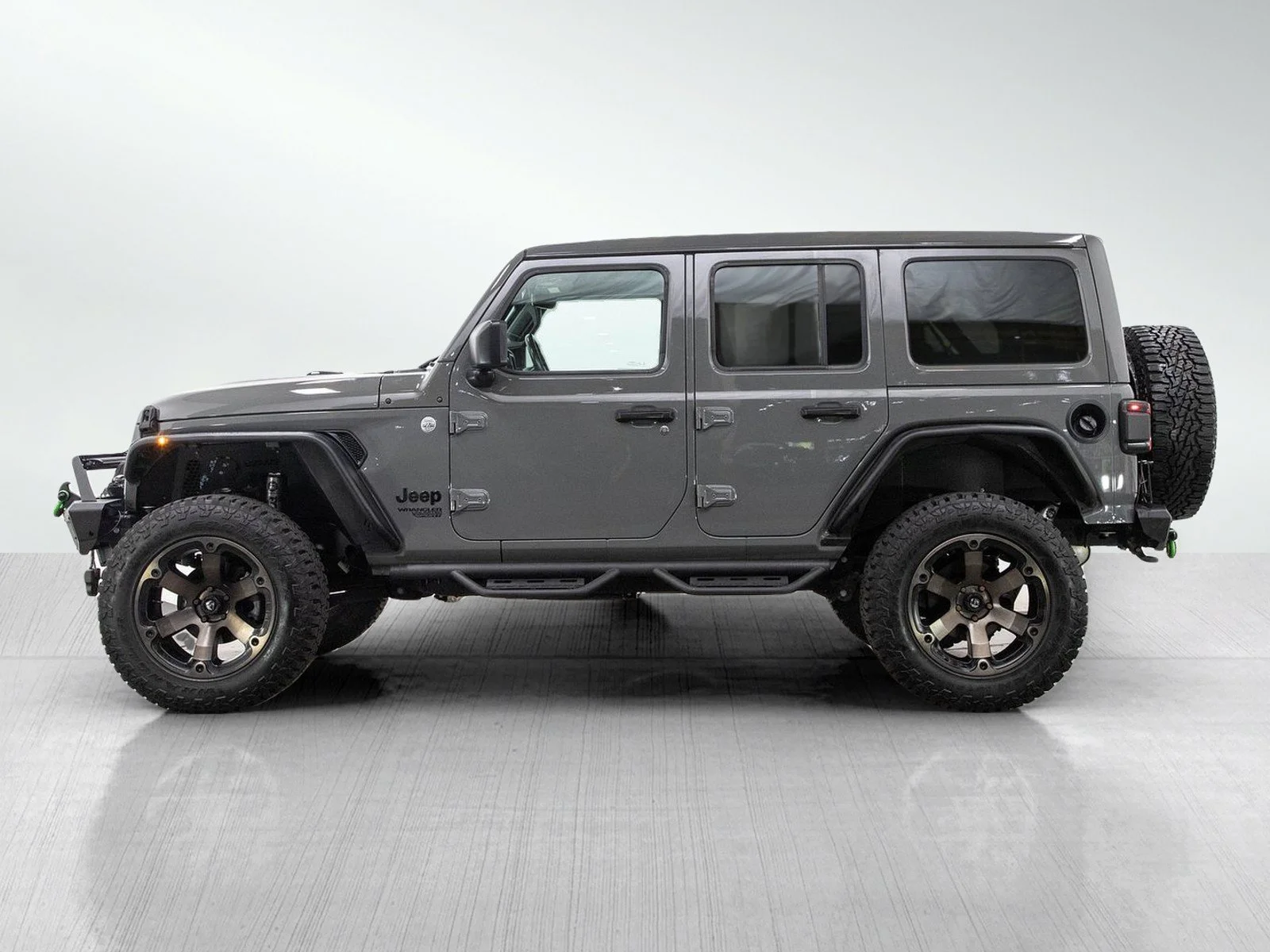 Used 2021 Jeep Wrangler Unlimited Sport S with VIN 1C4HJXDG6MW626378 for sale in Burnsville, Minnesota