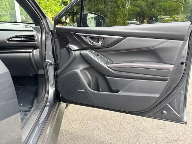 Used 2022 Magnetite Gray Metallic Subaru Limited image 22