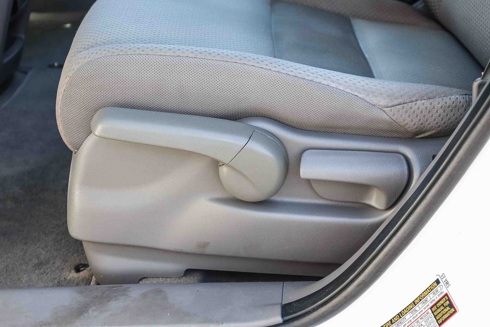 Used 2008 Taffeta White Honda LX image 24