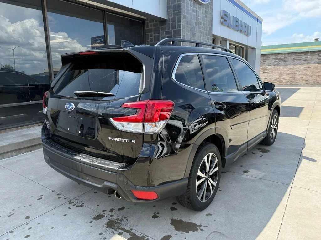 Used 2022 Black Subaru Limited image 2