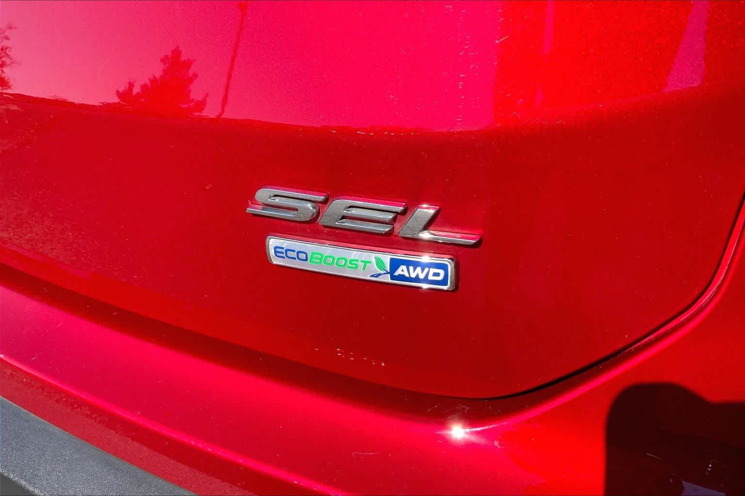 Used 2020 Rapid Red Metallic Tinted Clearcoat Ford SEL image 10