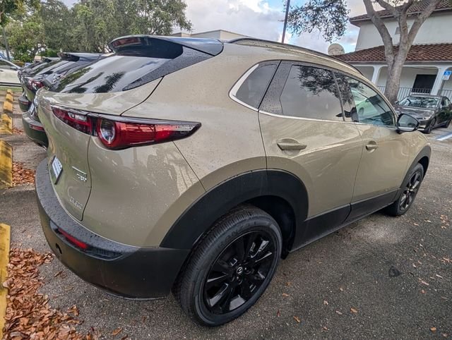 2025 Mazda CX-30 Carbon Turbo - Photo 12