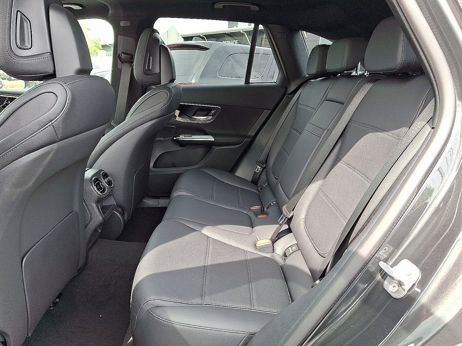 Certified Used 2026 Graphite Grey Metallic Mercedes-Benz GLC 300 image 6
