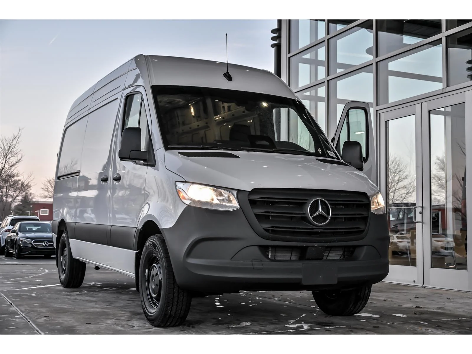 2026 Mercedes-Benz Sprinter 2500 144 WB HO's photo