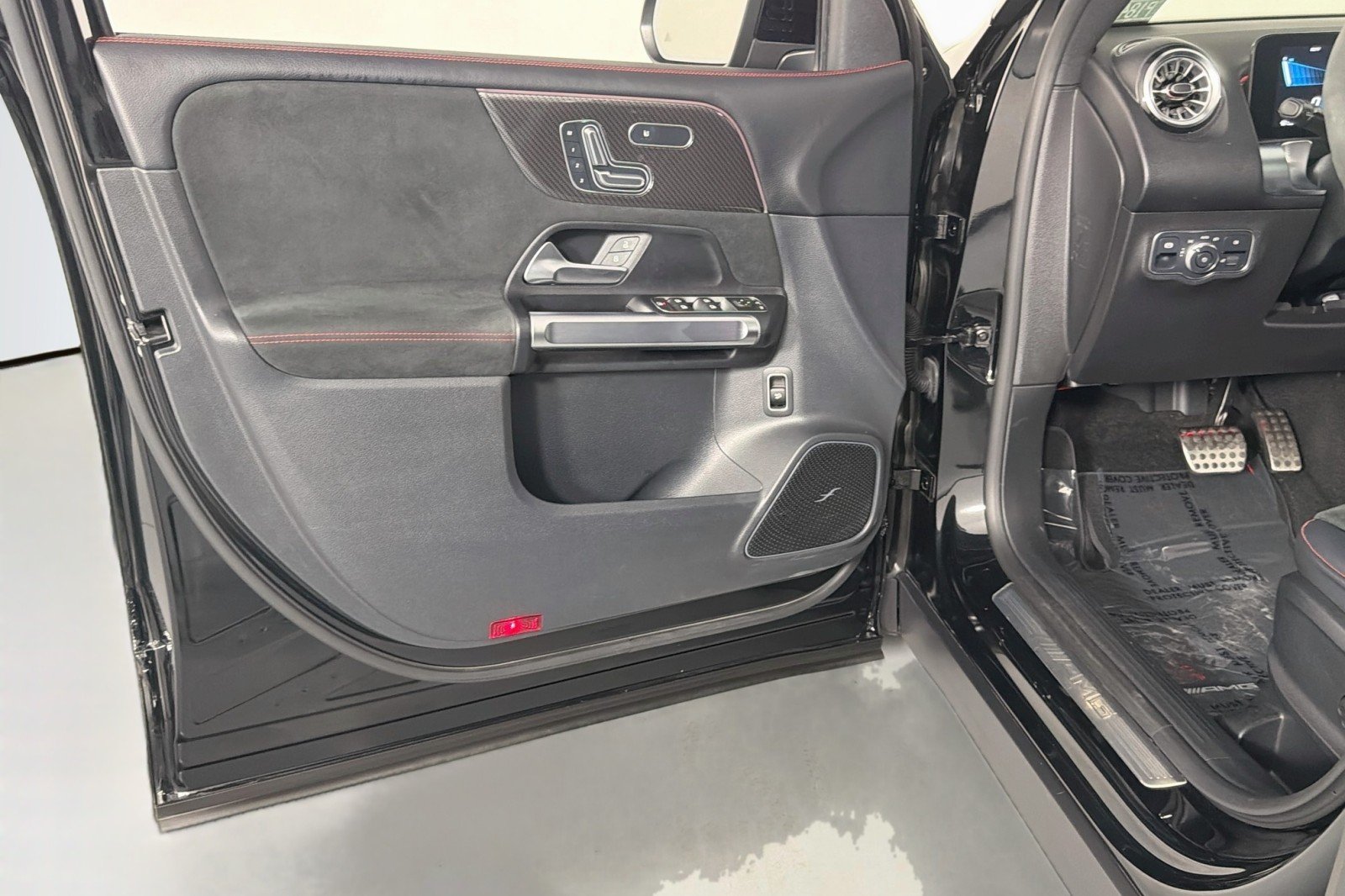 Certified Used 2023 Cosmos Black Metallic Mercedes-Benz AMG® 35 image 22