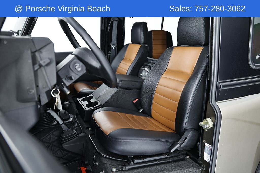 Used 1997  Land Rover Restomod image 25