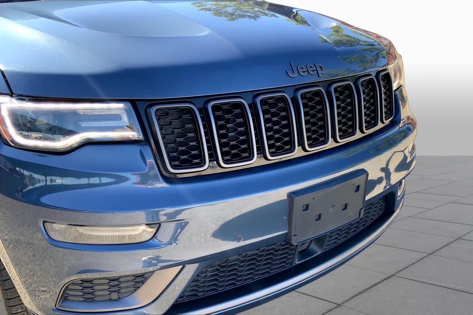 Used 2020 Slate Blue Pearlcoat Jeep Limited X image 30