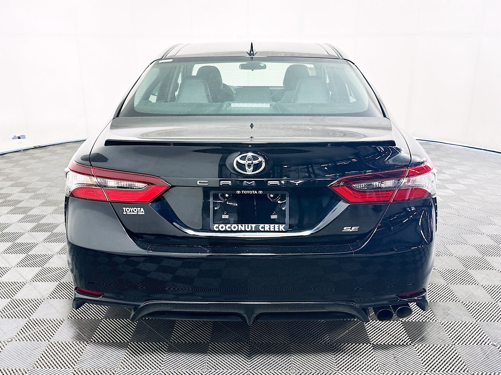 Used 2023 Midnight Black Metallic Toyota SE image 4