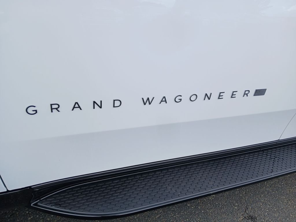 New 2026 Bright White Clearcoat Jeep  image 31