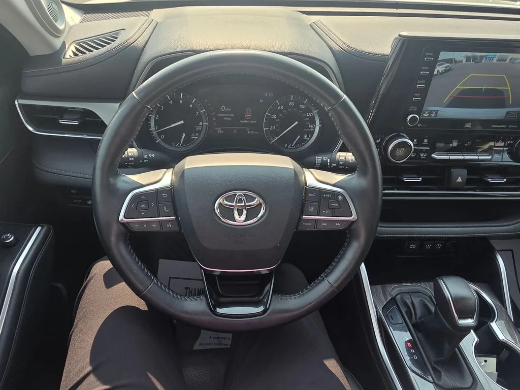 Used 2021 Blizzard Pearl Toyota Limited image 21