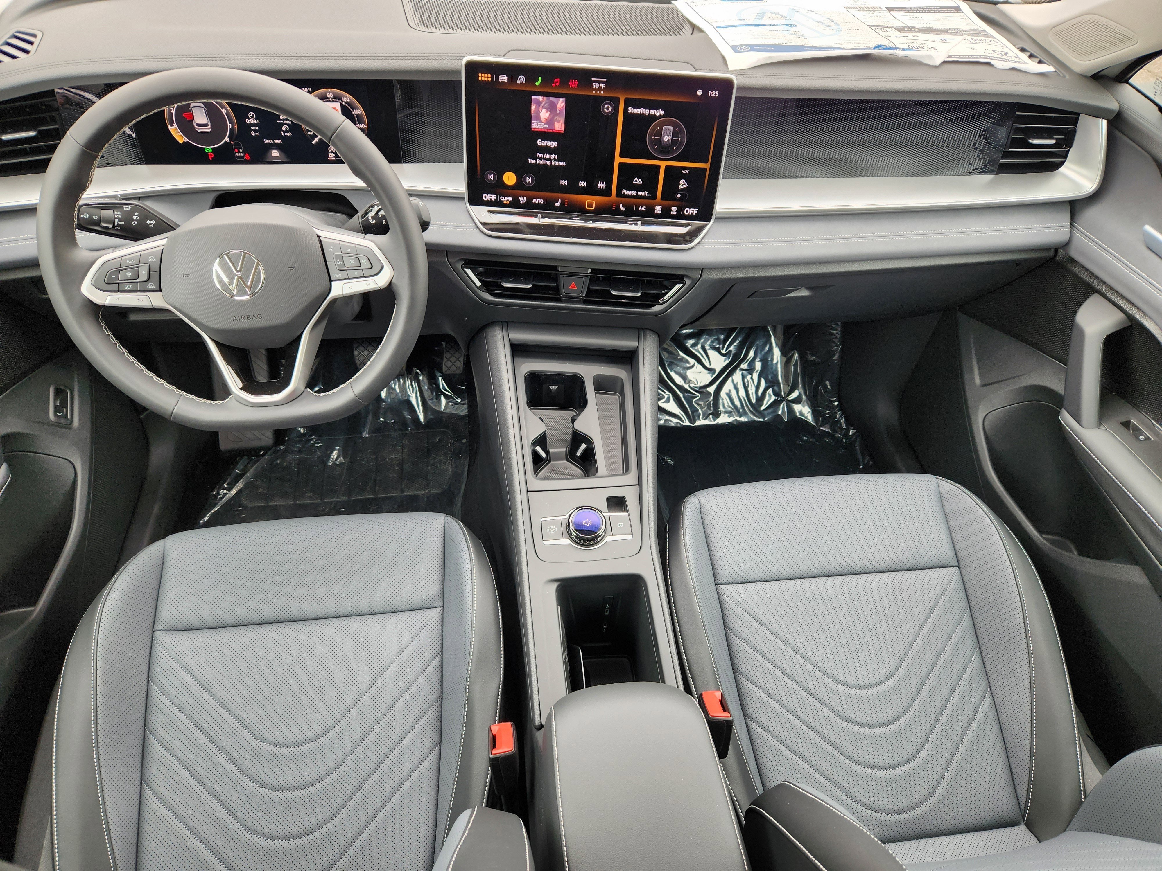 New 2026 White Volkswagen 2.0T SE image 14