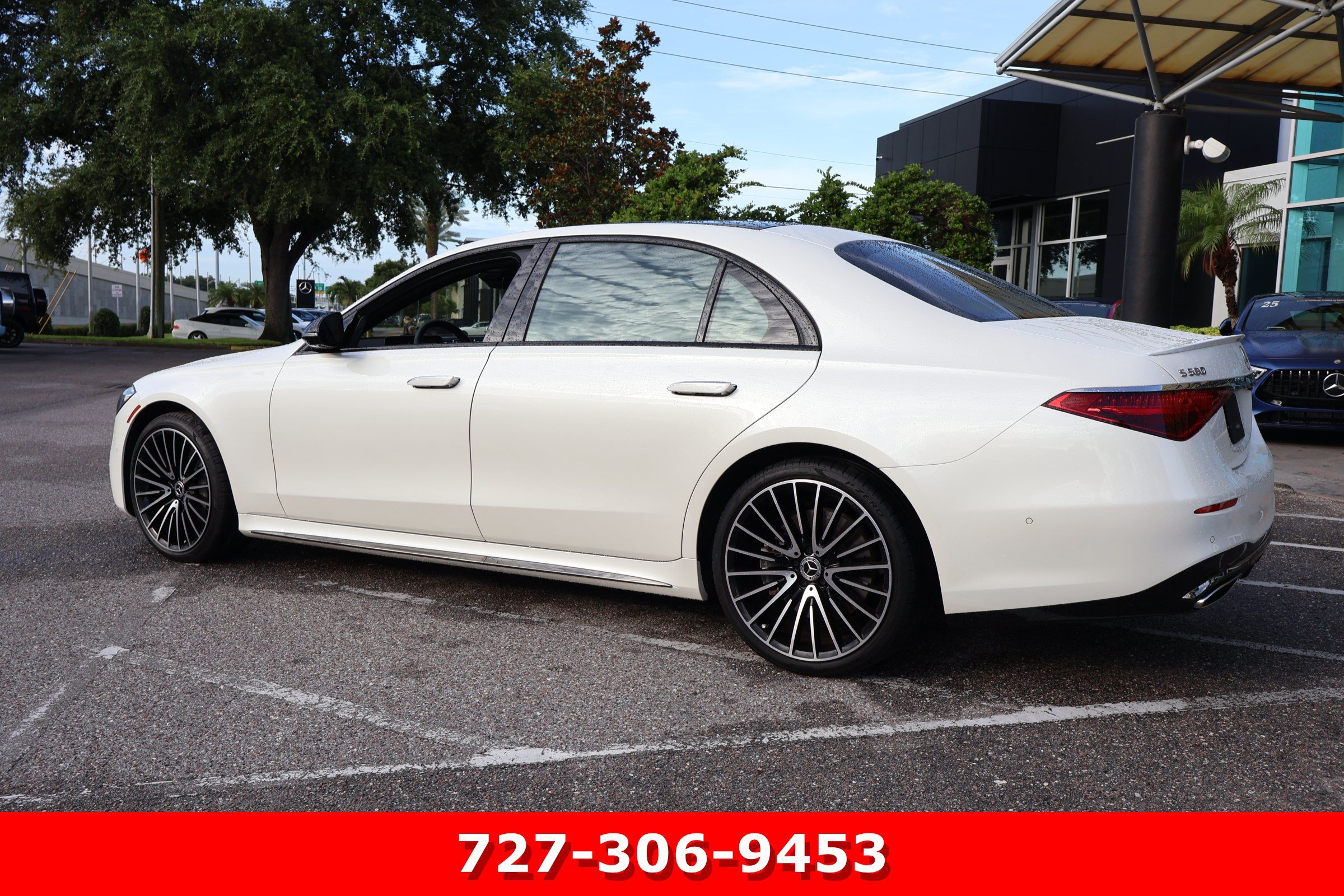 Certified Used 2023 MANUFAKTUR Diamond White Mercedes-Benz S 580 image 7