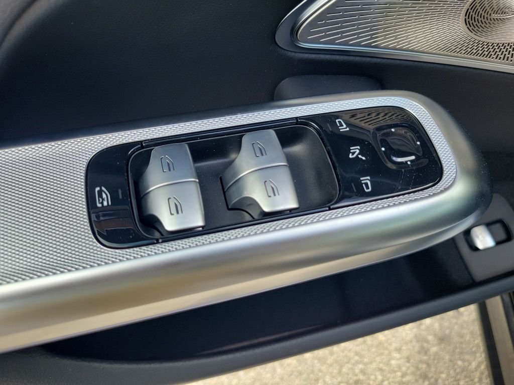2026 Mercedes-Benz E-Class E350 - Photo 18