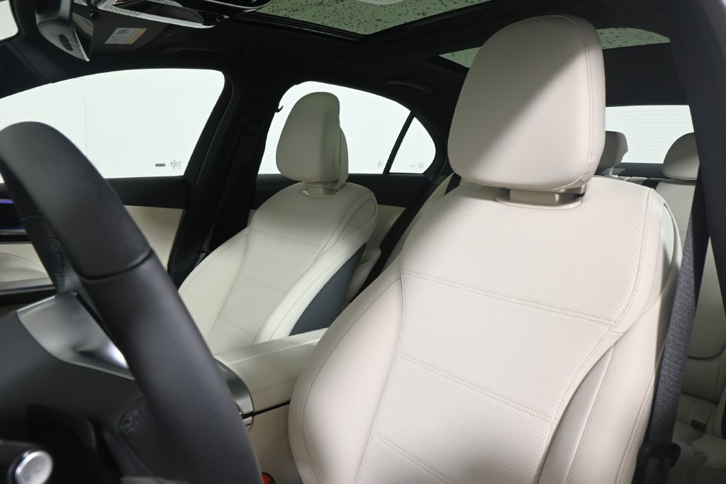 Used 2026 Polar White Mercedes-Benz C 300 image 16