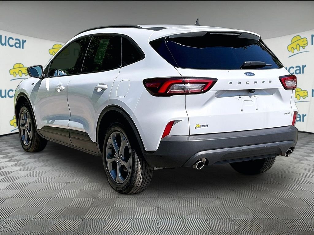 Used 2025 Silver Ford ST-Line image 4