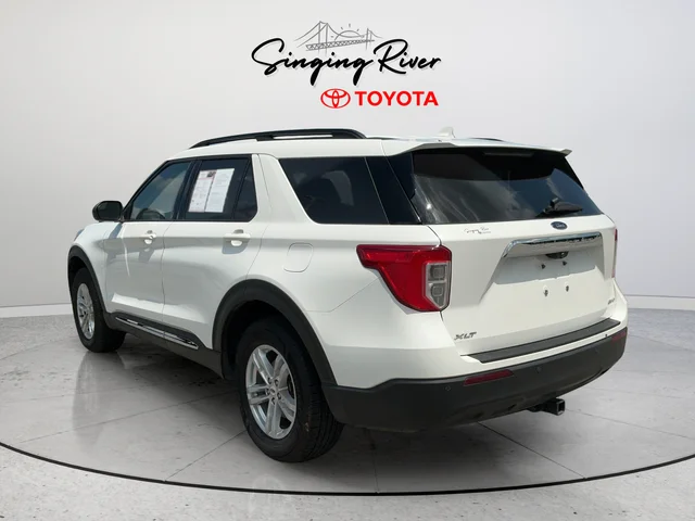 Used 2022 White Ford XLT image 5
