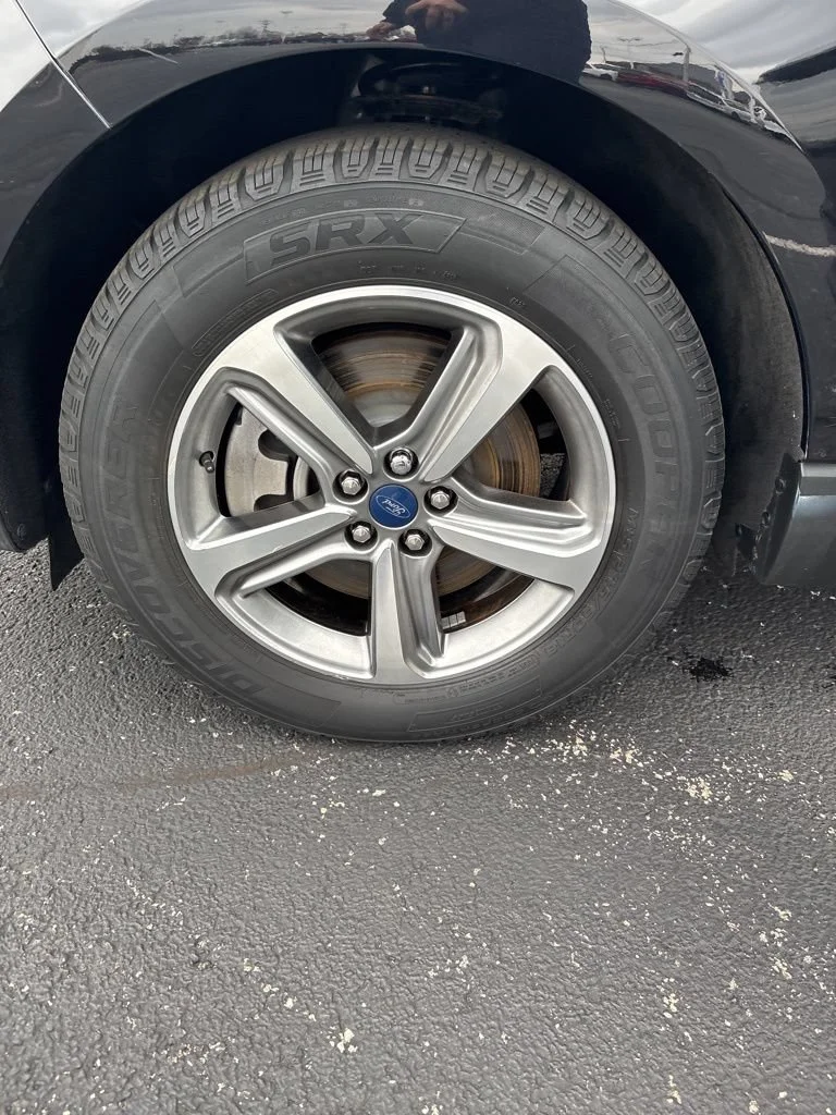 2022 Ford Edge SEL - Photo 17